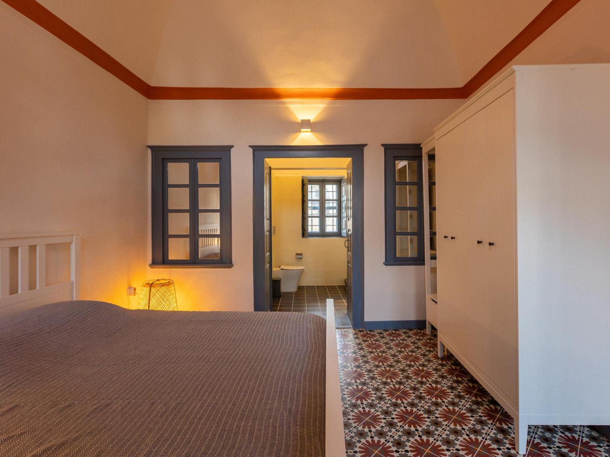 St.Mammas Traditional Apartment Mesaria Exteriér fotografie
