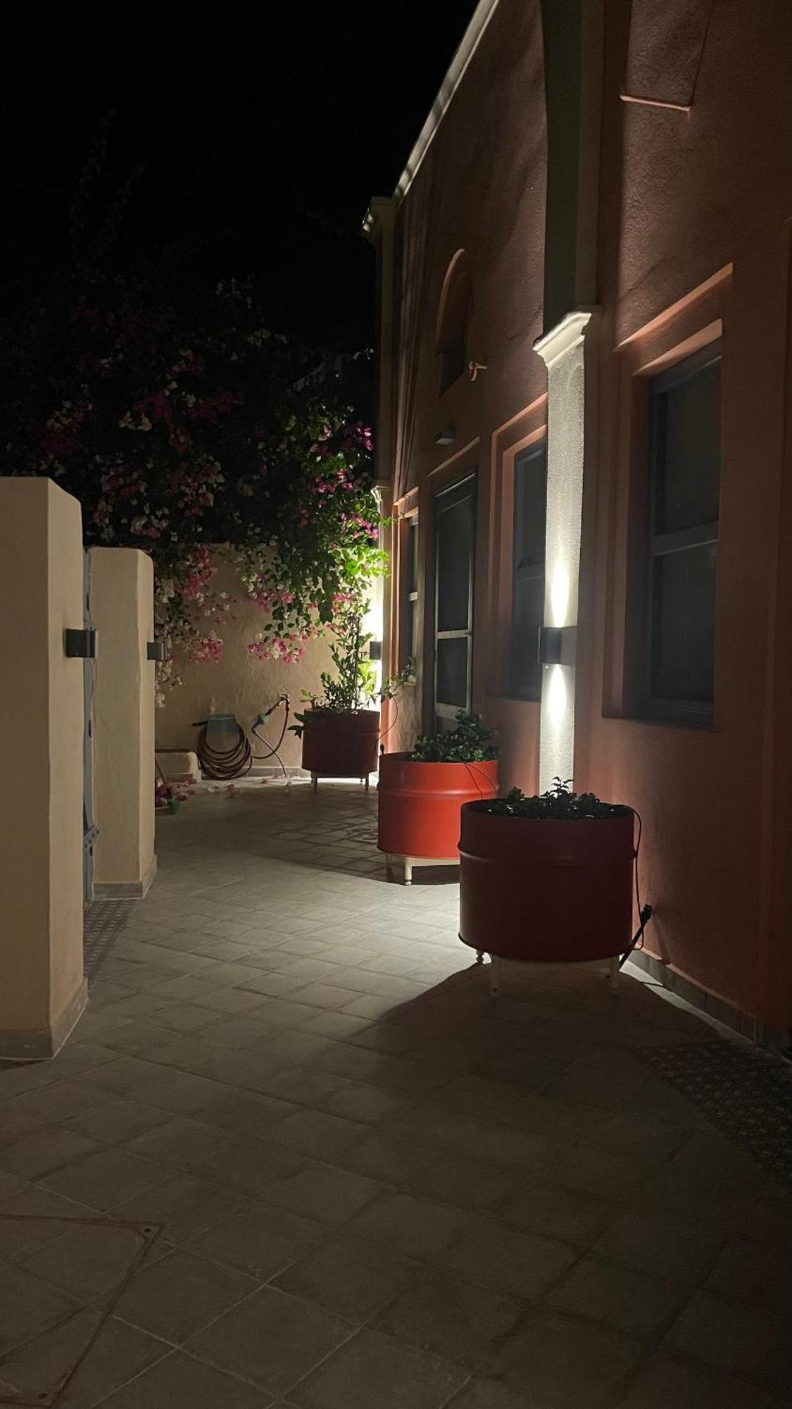 St.Mammas Traditional Apartment Mesaria Exteriér fotografie